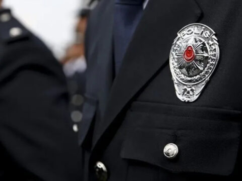 Polislerin calisma saatleri degisecek ek mesai ucreti duzenlemesi icin tarih verildi ddE9d7NF